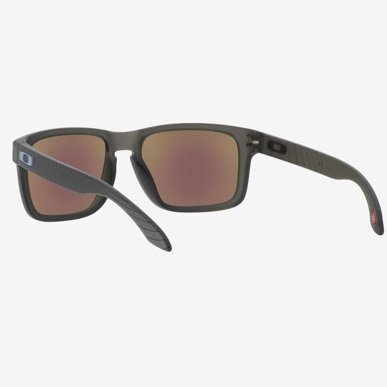 Oakley holbrook 55 top
