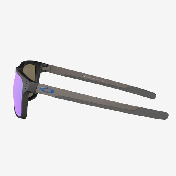 Oakley holbrook mix store